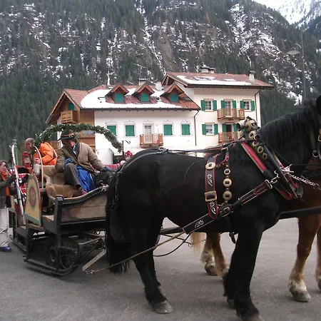 Hotel Ciamol Campitello di Fassa