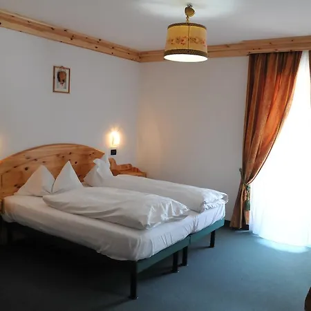 Hotel Ciamol Campitello di Fassa